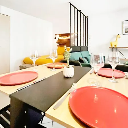 Serein, Rer 5mn,paris En 15mn,commerces 3mn Apartment *