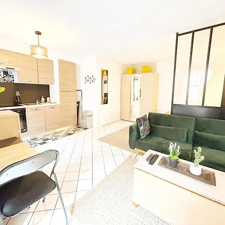 Apartman Calme, Rer 5mn,paris En 15mn,commerces *