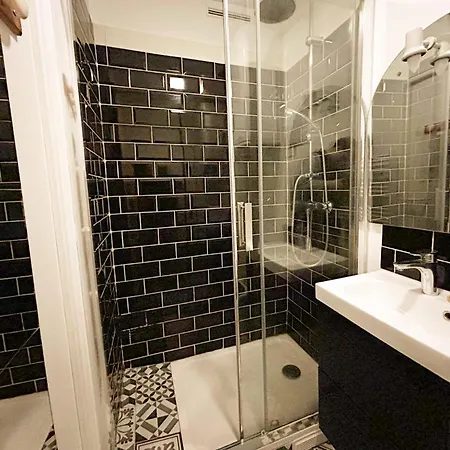 Appartement Studio Calme, Rer 5Mn,Paris En 15Mn,Commerces 3Mn